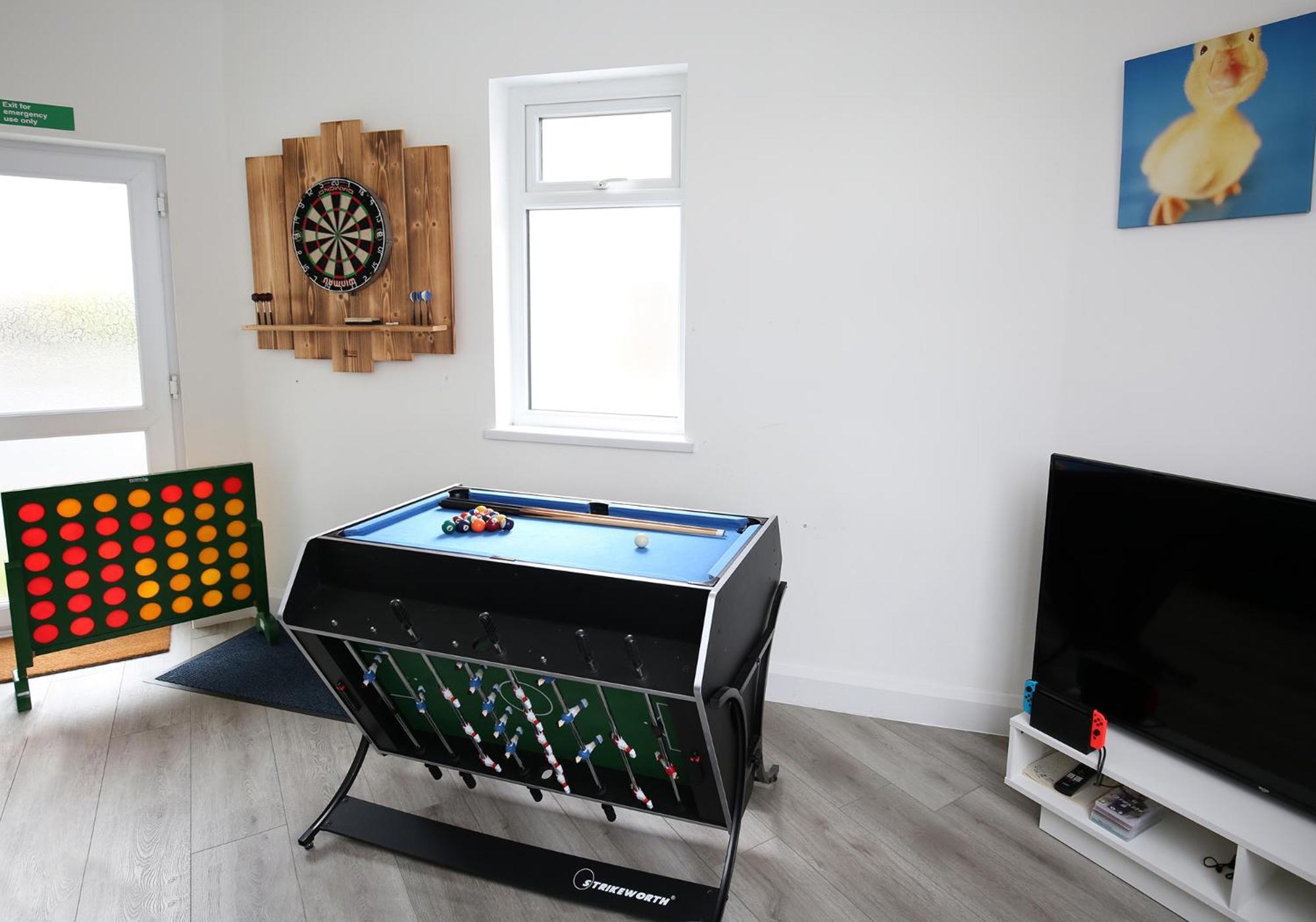 Park House - Very Spacious 4 Bed House, Games Room, Free Netflix, Close To Argyle, In The Heart Of Plymouth - Dogs Welcome - Hosted By Absolute Accommodation Плаймаут Экстерьер фото